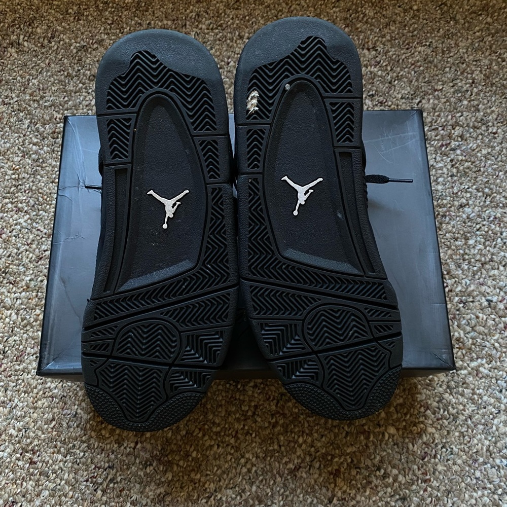 Jordan 4 Retro Black Cat (2020) - Picture 5 of 7
